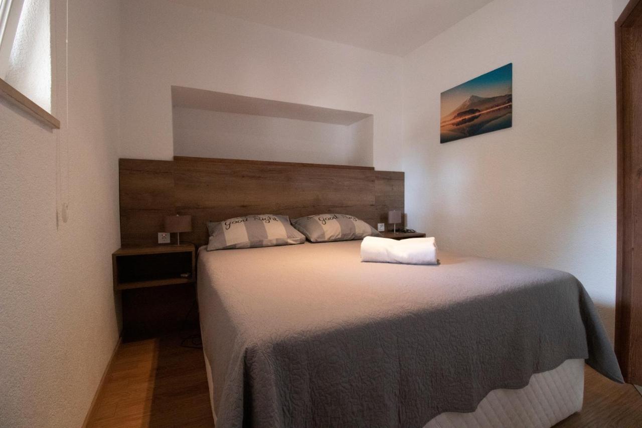 Apartmani Olivia 비빈제 외부 사진