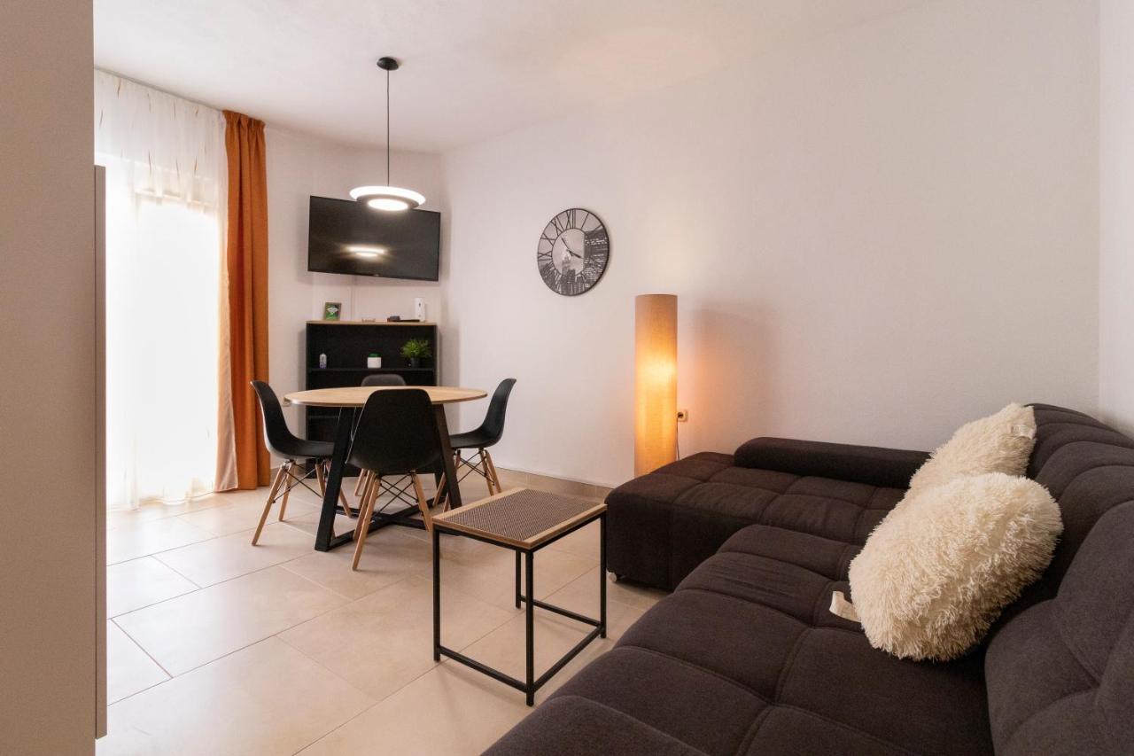 Apartmani Olivia 비빈제 외부 사진