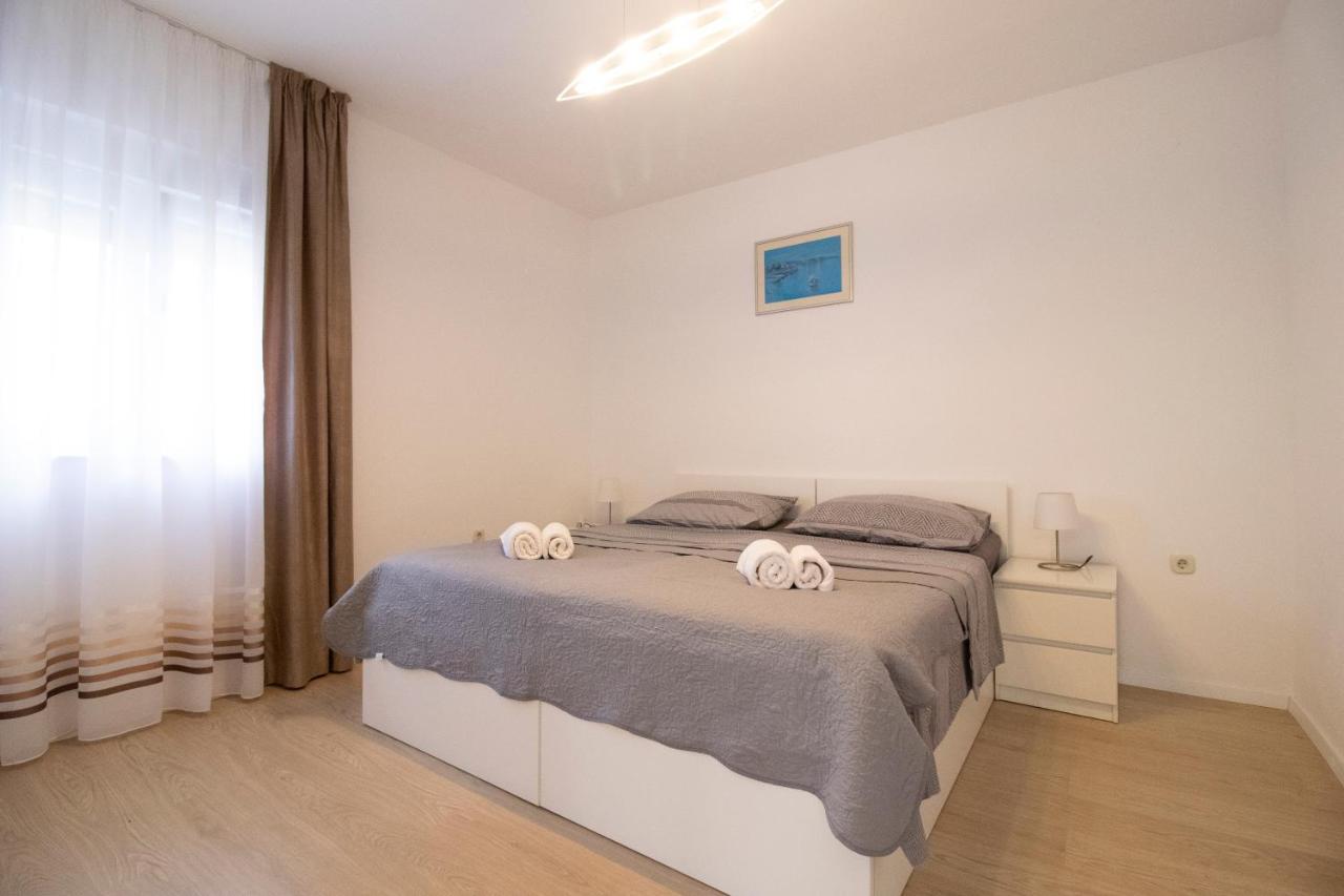Apartmani Olivia 비빈제 외부 사진