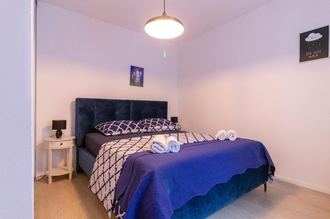 Apartmani Olivia 비빈제 외부 사진