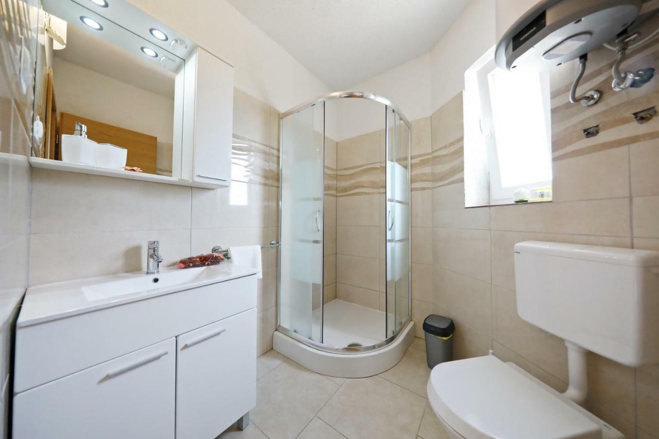 Apartmani Olivia 비빈제 외부 사진